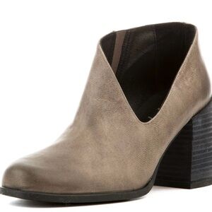 Free People Terrah Leather Pull on Ankle Booties